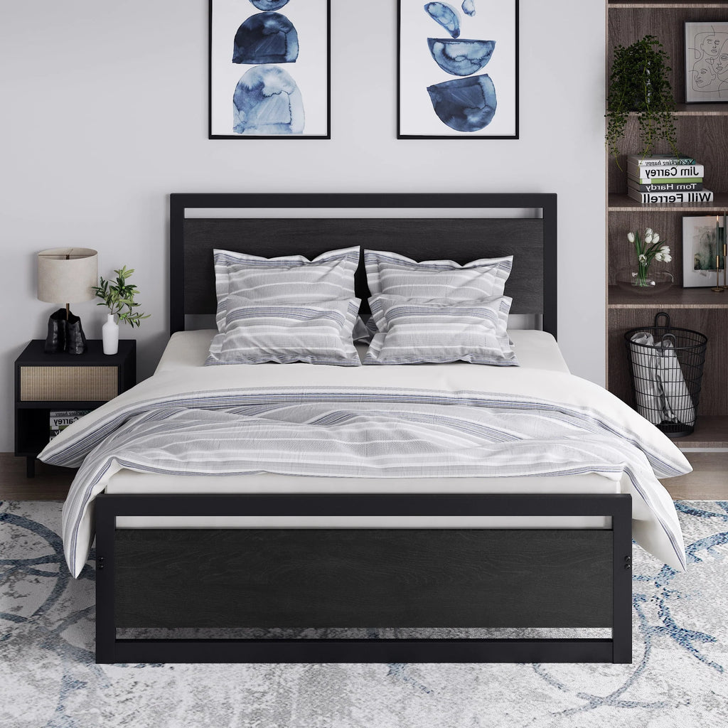 Queen Size Metal Platform Bed Frame with Wooden Headboard Footboard O31391