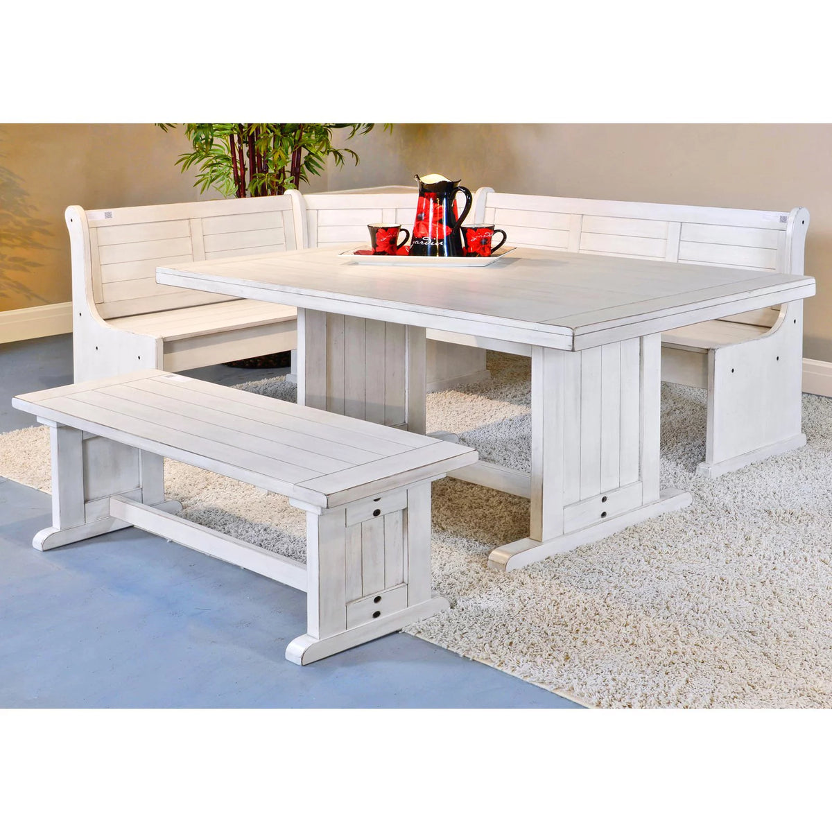 Breakfast Nook L99116