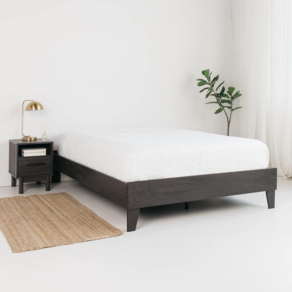 Full Mid-Century Modern Platform Bed A869942