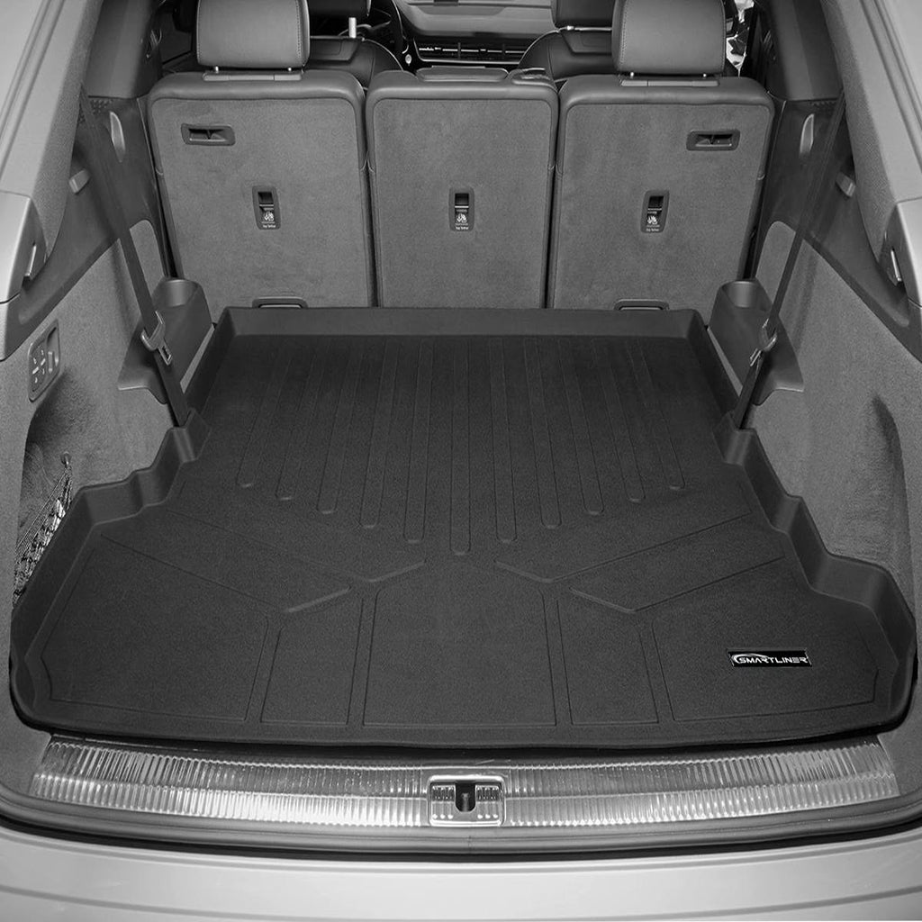 Tan Cargo Liner P911
