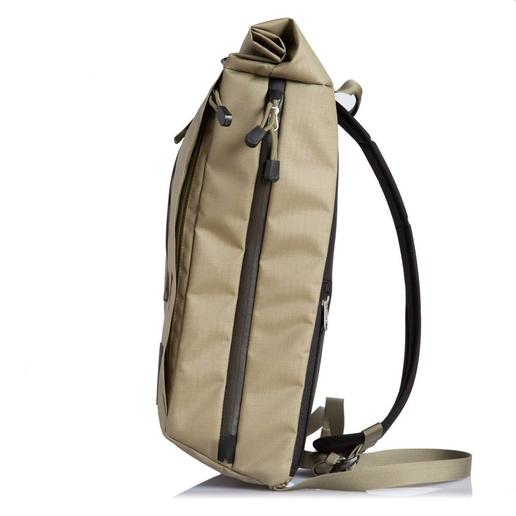 Aloe Drab Green 11-Liter Camera Bag G470