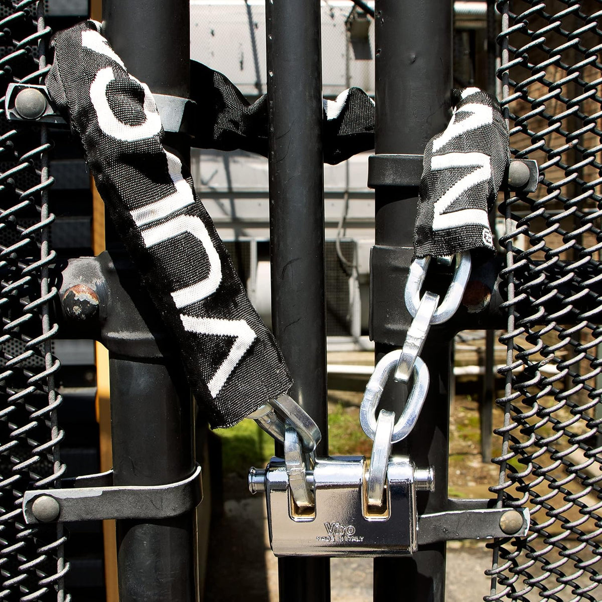 Security Chain and Lock Kit 5/16 Inch x 6 Foot V1936