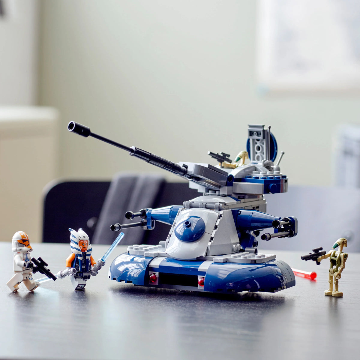 LEGO Star Wars Armored Assault Tank (AAT) Building Toy Set (286 Pieces) I171