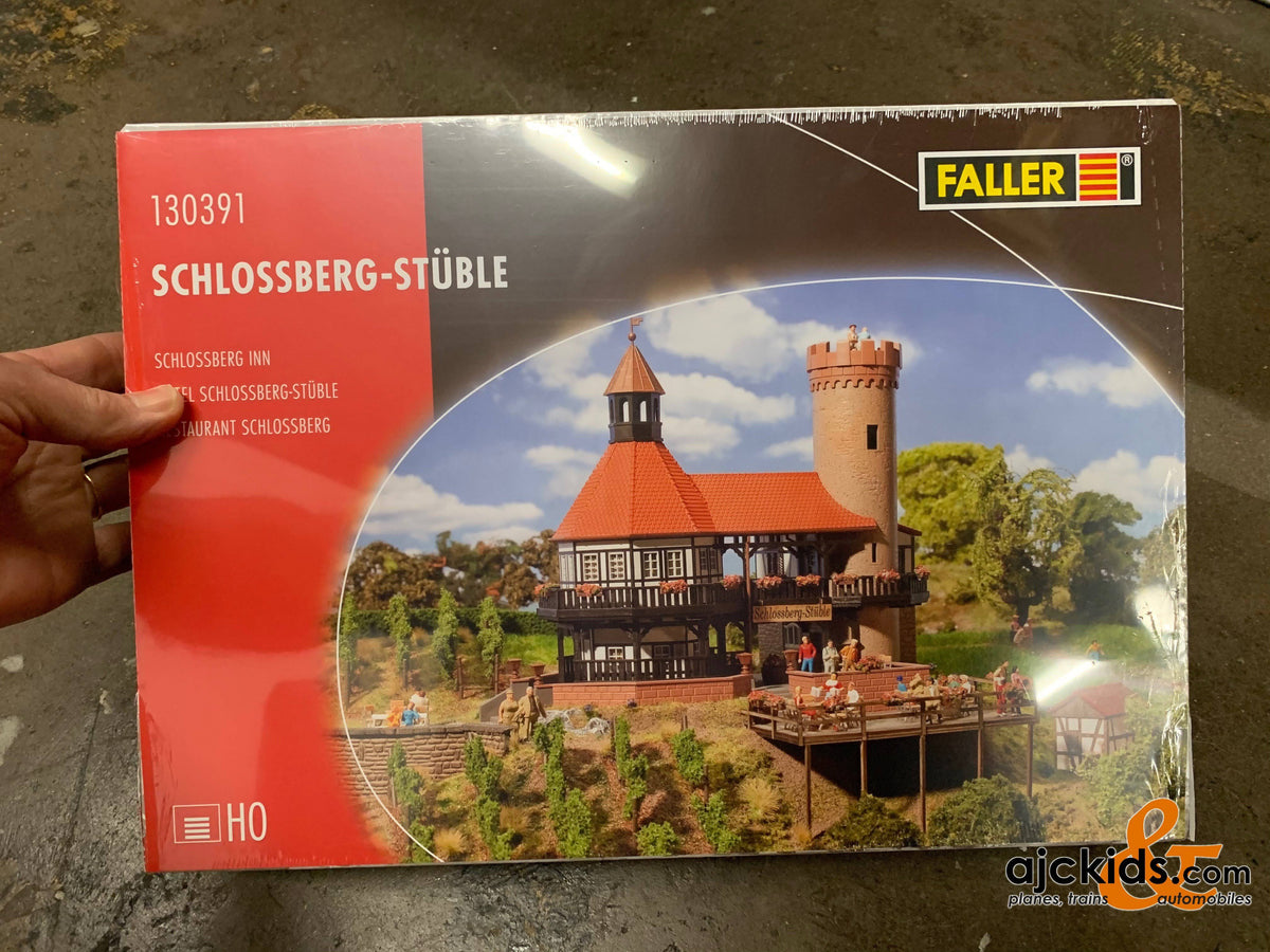 HO Scale Building Kit Y98193