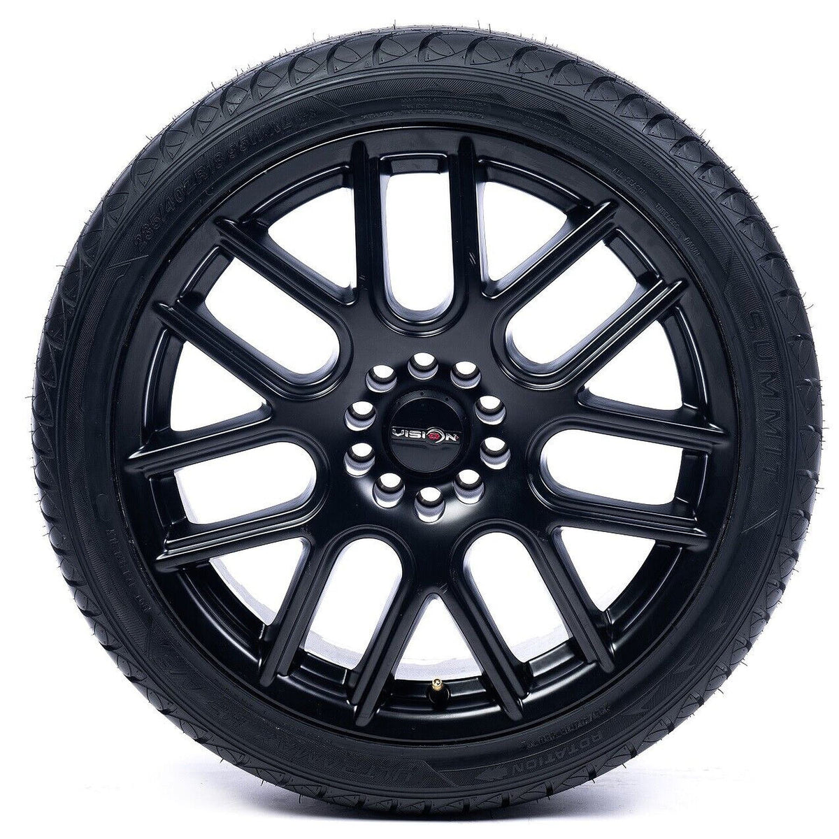 235/40R19 96V XL Passenger Tire L913507