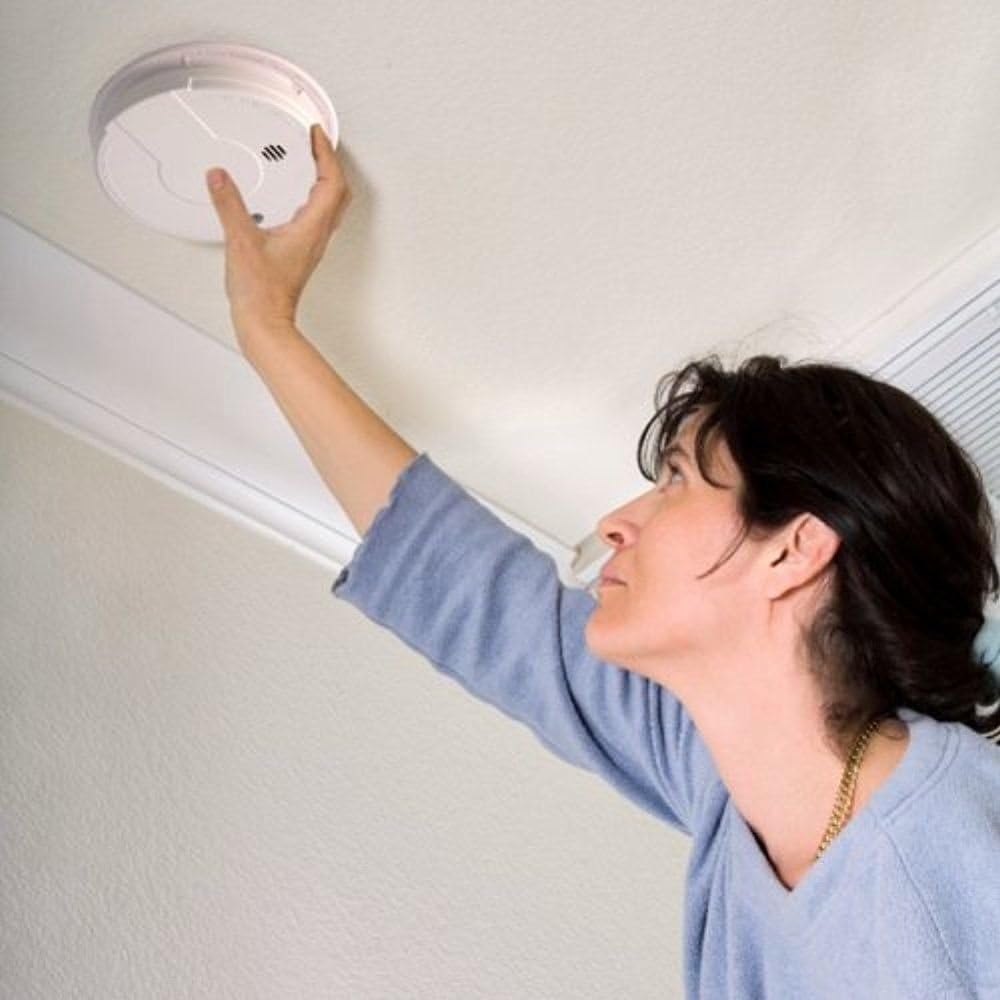 120V AC Wire-In Smoke Alarm with Battery Backup X647061