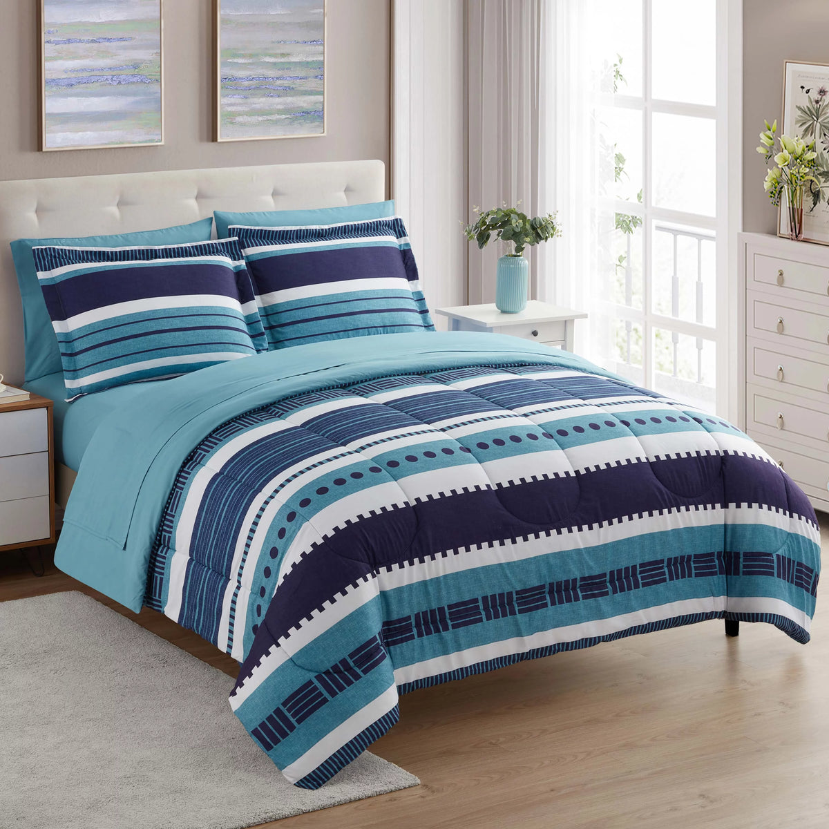 7 Piece Queen Comforter & Sheet Set S6618