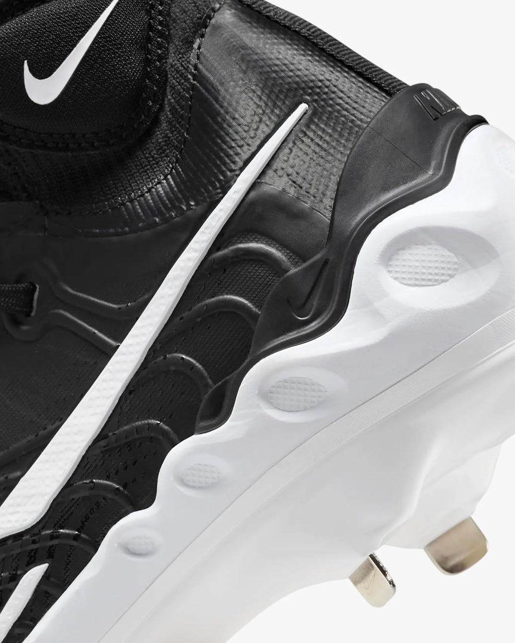 Metal Baseball Cleats M98399