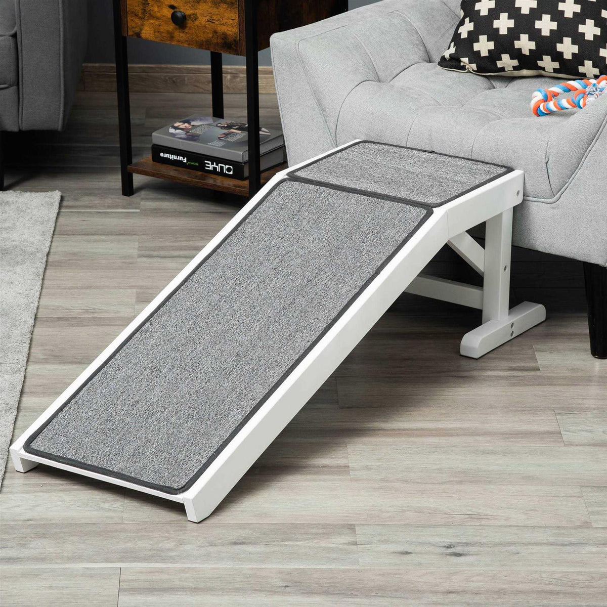 Pet Ramp with Non-Slip Carpet and Top Platform Z12272