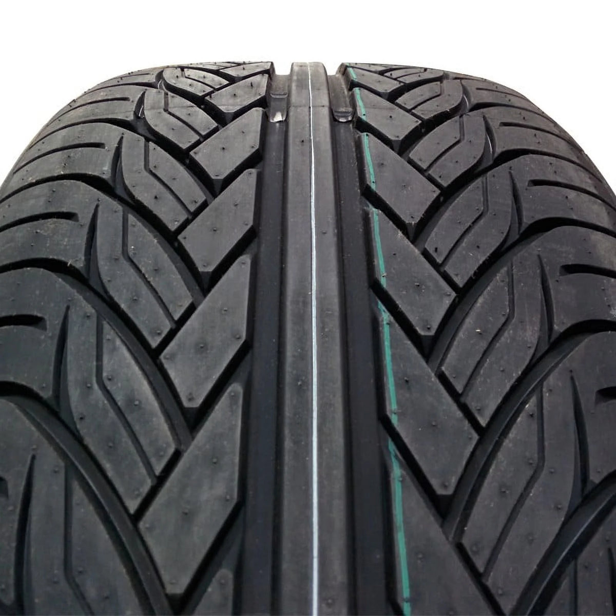 275/40ZR20 106W XL Ultra High Performance SUV Tires L701984