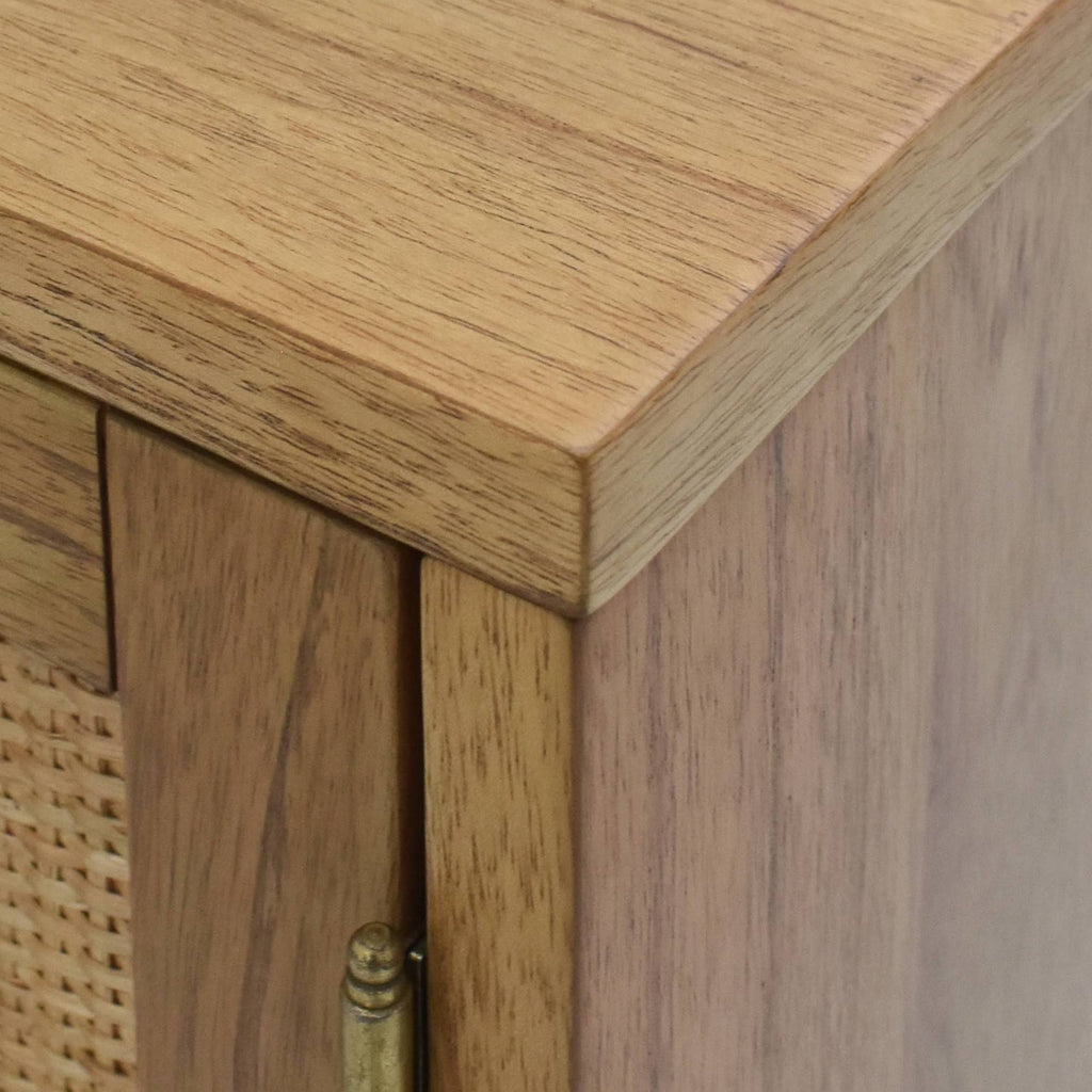 Blond 2-Door Cabinet L455803