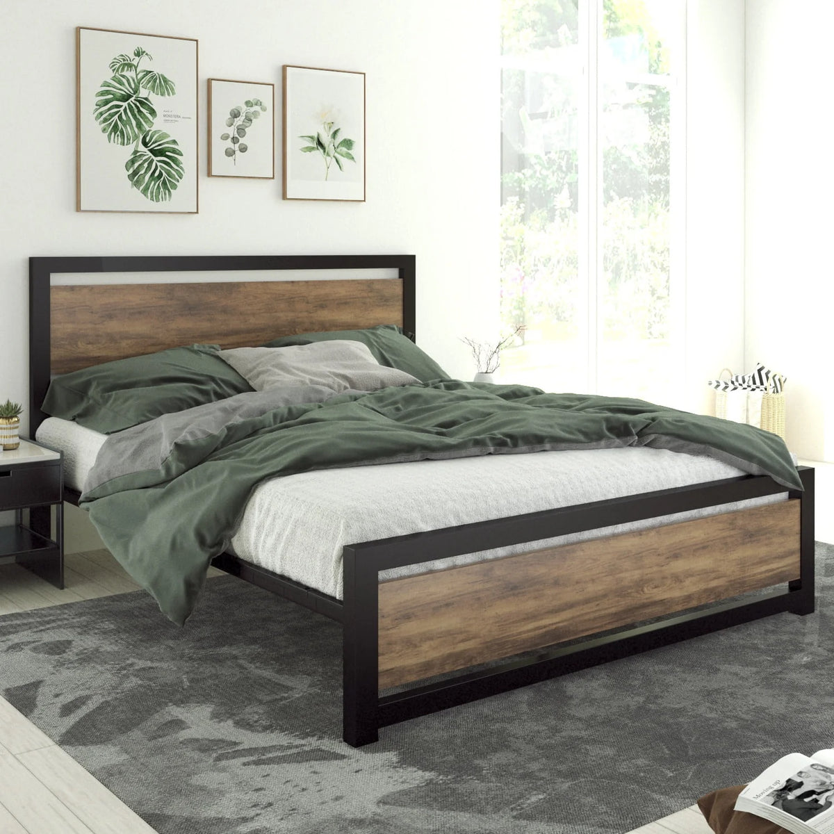 Queen Size Metal Platform Bed Frame with Wooden Headboard Footboard O31391