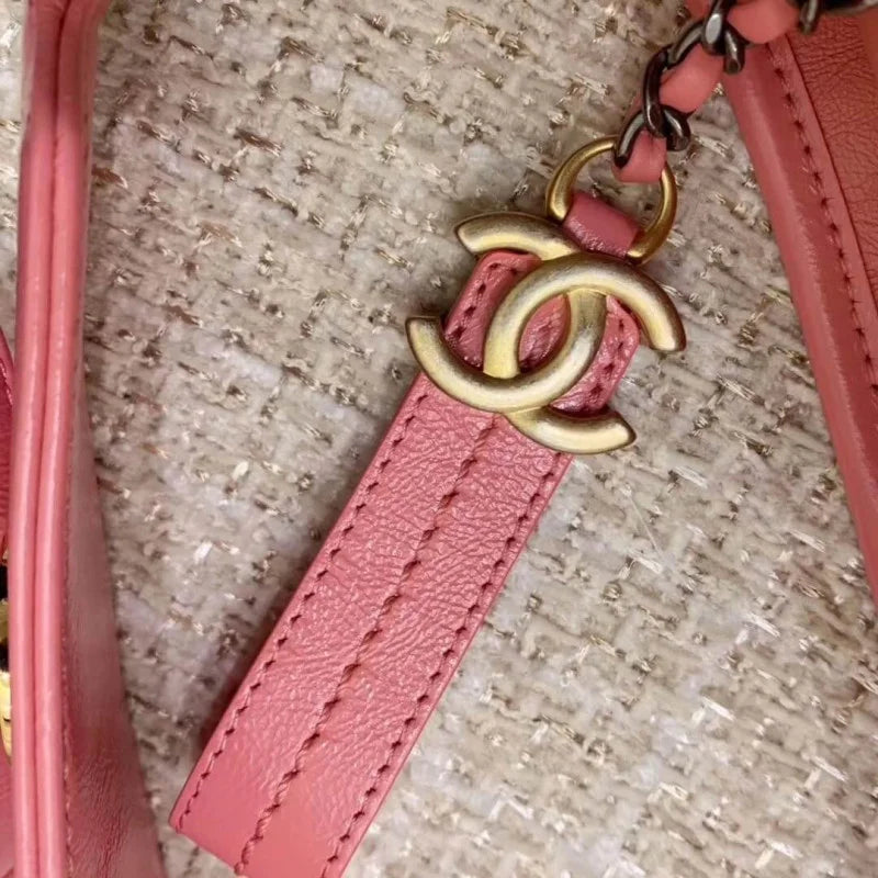 Hobo Handbag Q206664