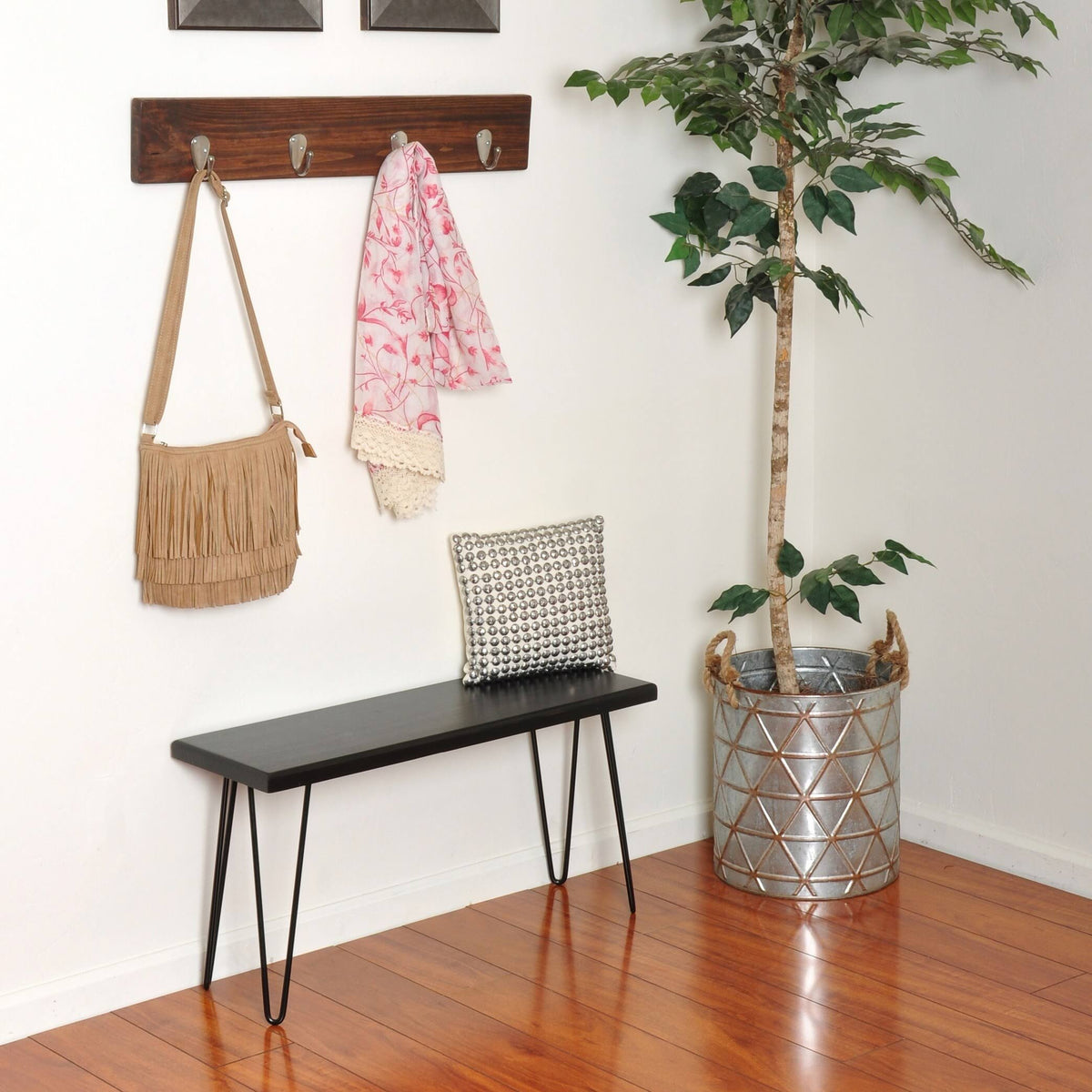 Rustic White Wood Bench K266
