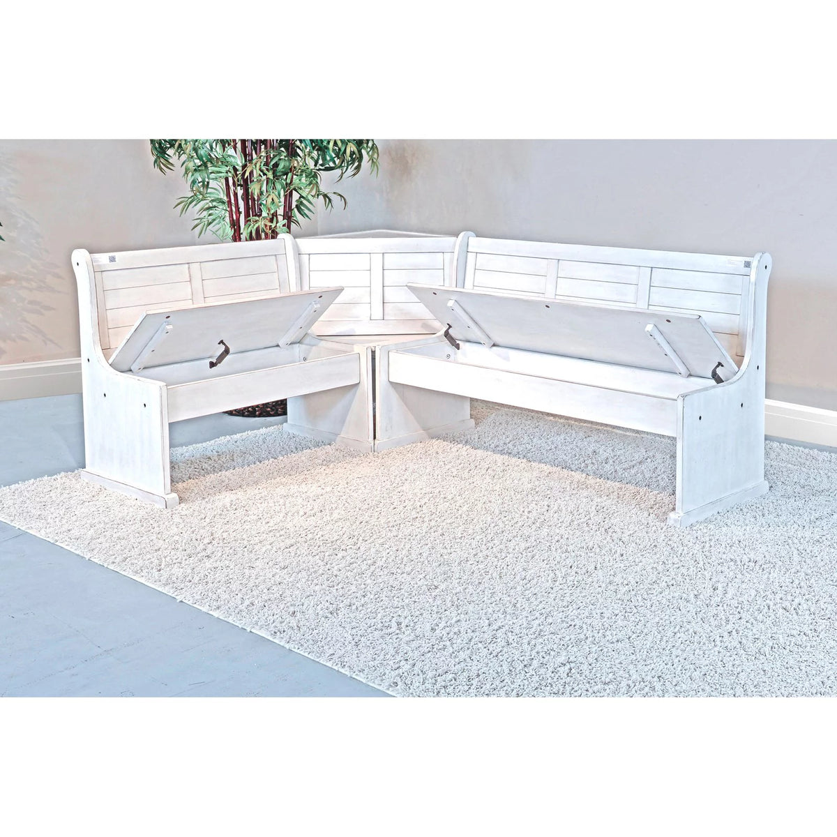 Breakfast Nook L99116